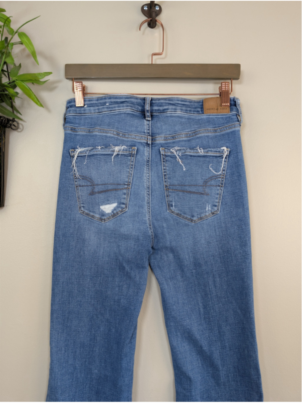 AE 2 Super Hi Rise Flare Jeans Frayed Distressed Medium Blue Wash American Eagle - Picture 9 of 12